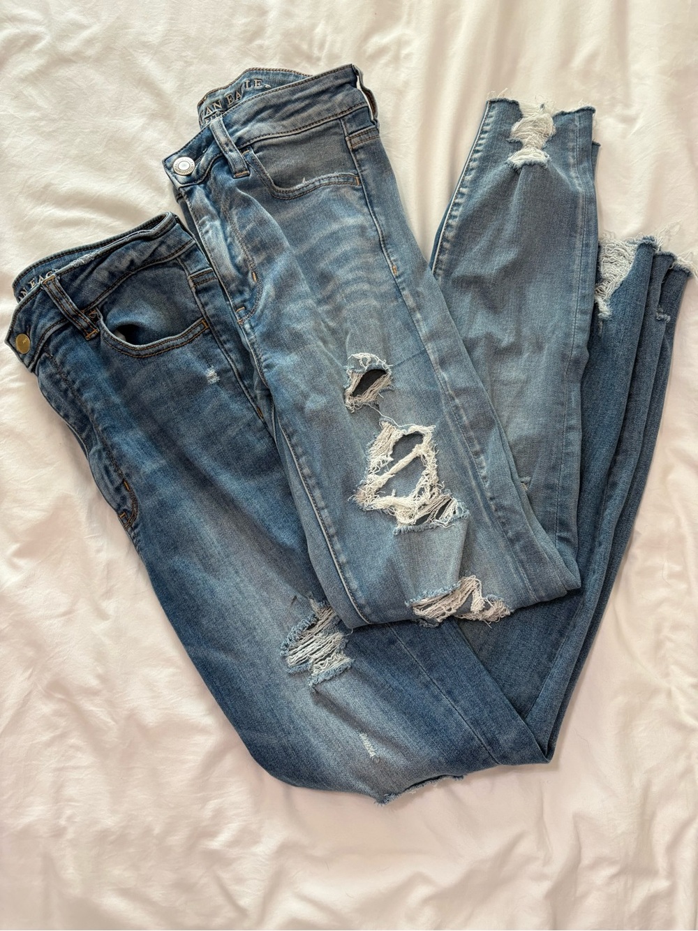 American Eagle Outfitters Ripped Skinny Jeans - Mid Blue